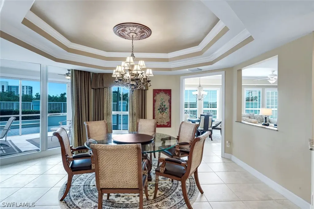295 Grande Way Naples FL 34110