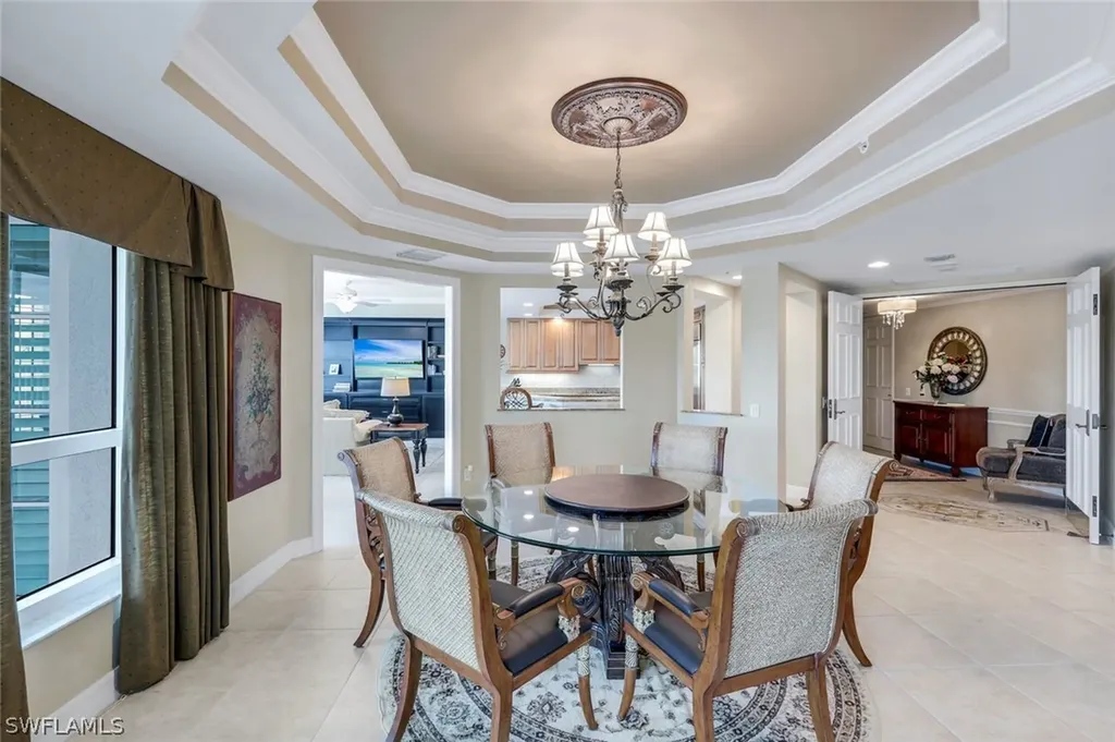 295 Grande Way Naples FL 34110