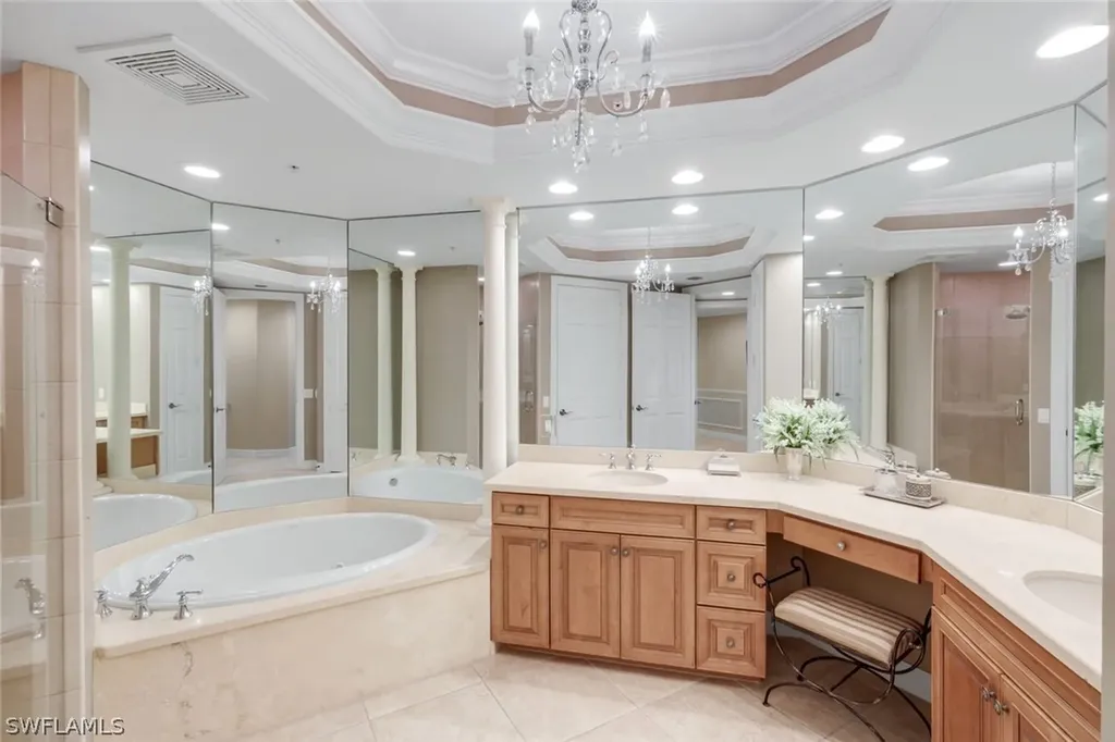 295 Grande Way Naples FL 34110