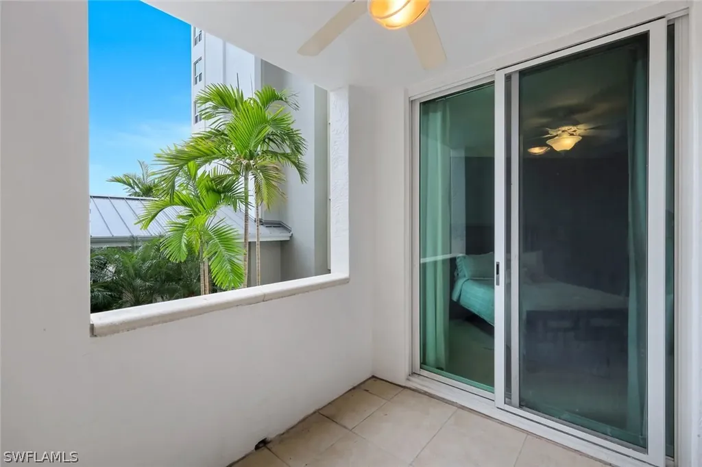 295 Grande Way Naples FL 34110