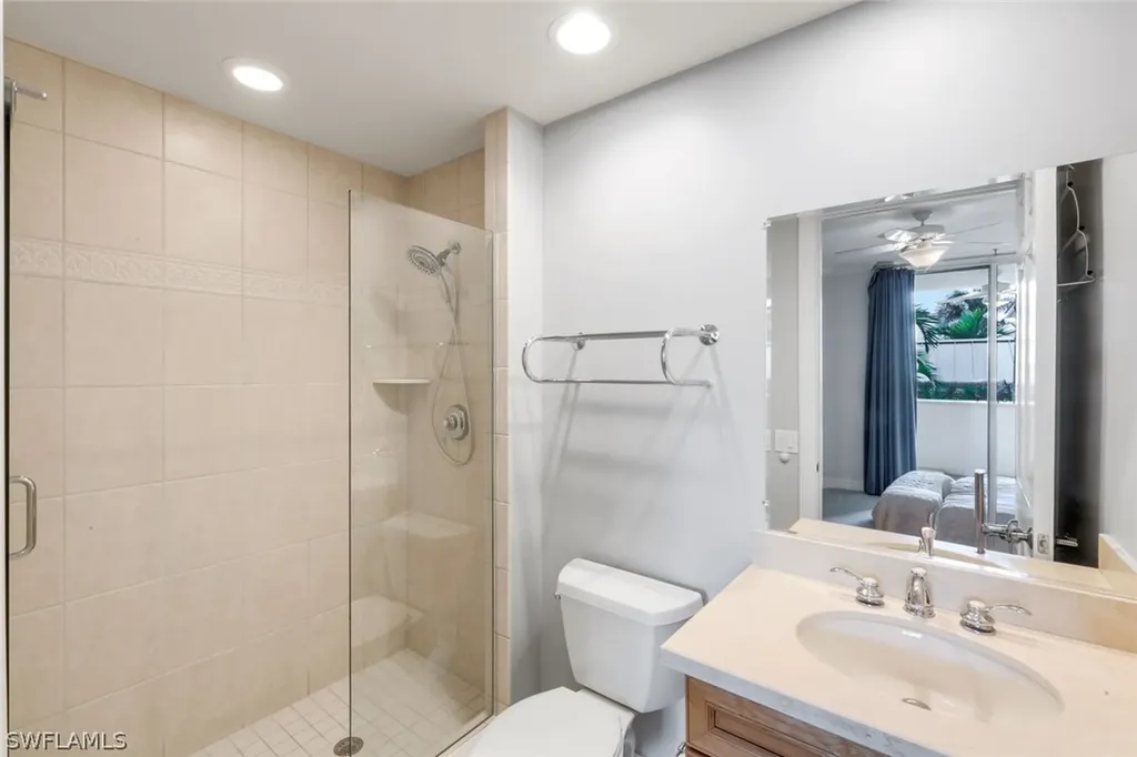 295 Grande Way Naples FL 34110