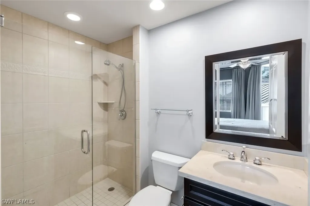 295 Grande Way Naples FL 34110