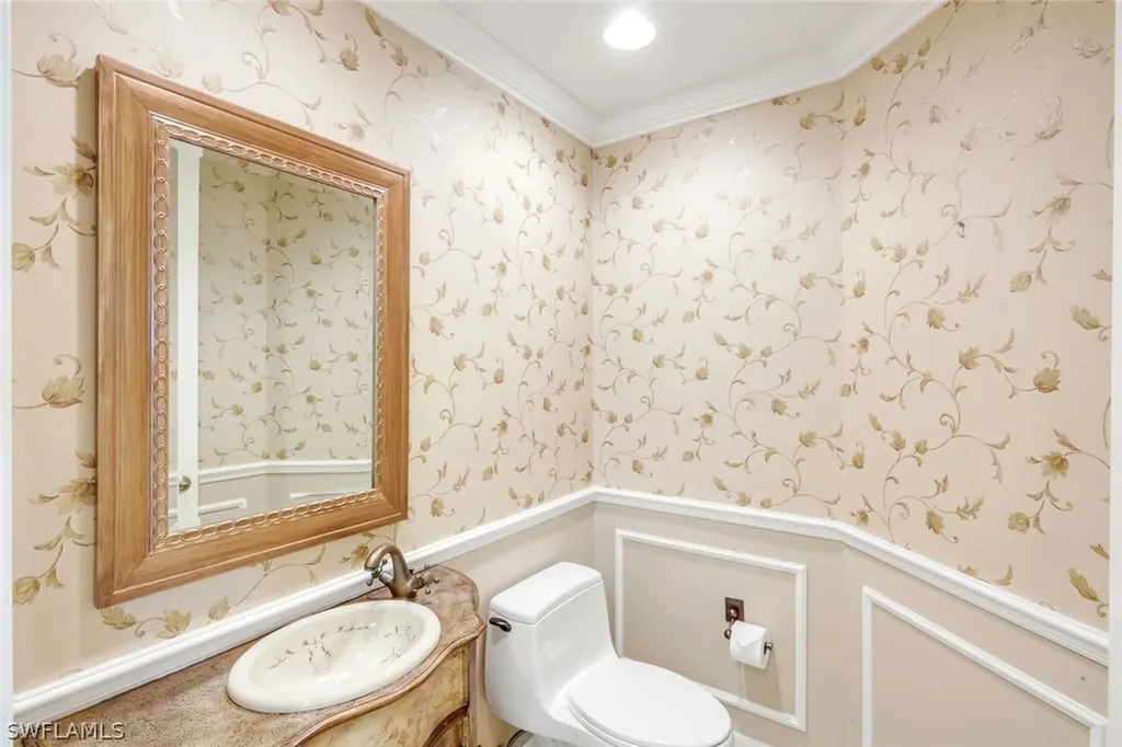 295 Grande Way Naples FL 34110
