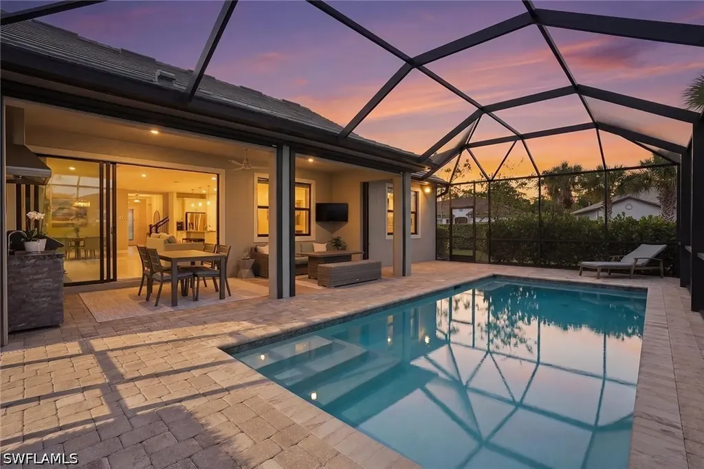 9445 Purple Martin Court Naples FL 34120