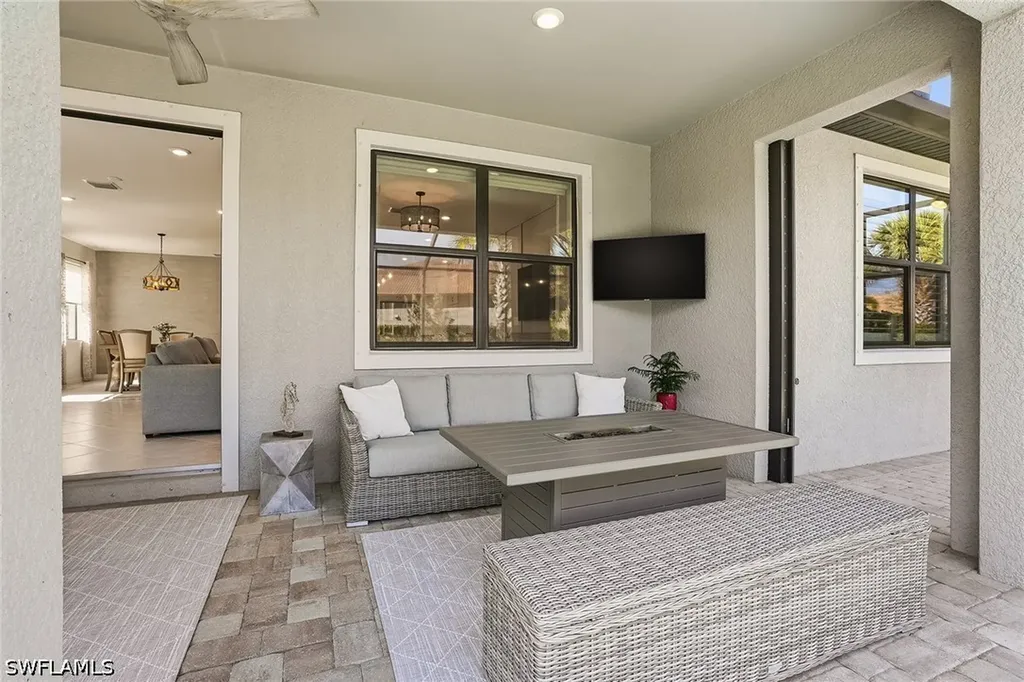 9445 Purple Martin Court Naples FL 34120