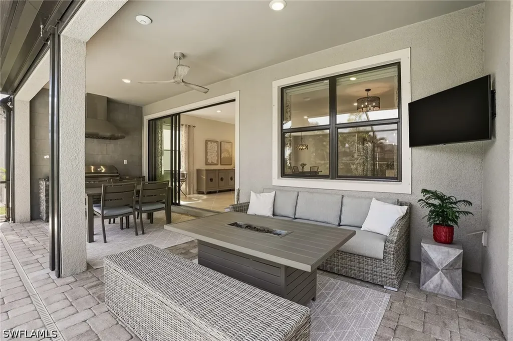 9445 Purple Martin Court Naples FL 34120
