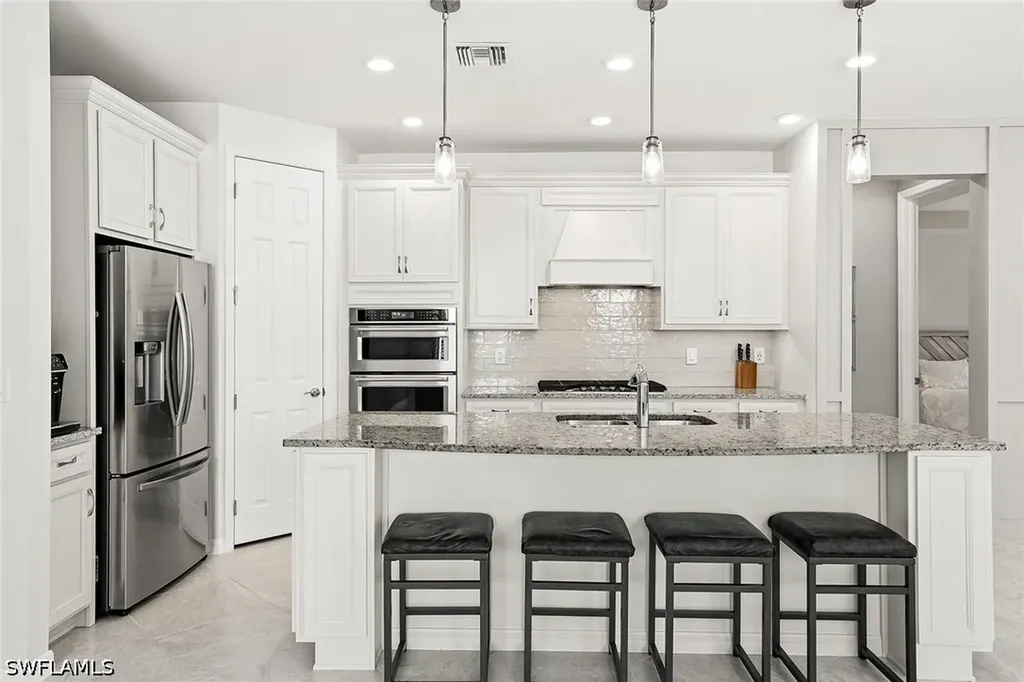 9445 Purple Martin Court Naples FL 34120