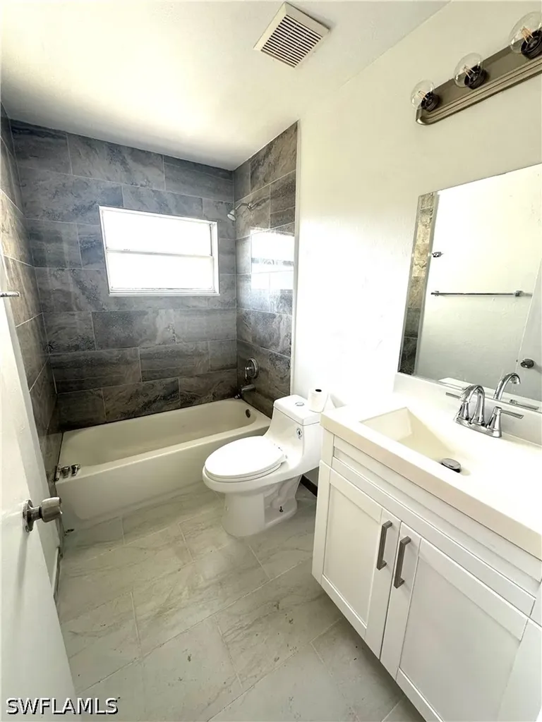 1171 S Alhambra Circle Naples FL 34103