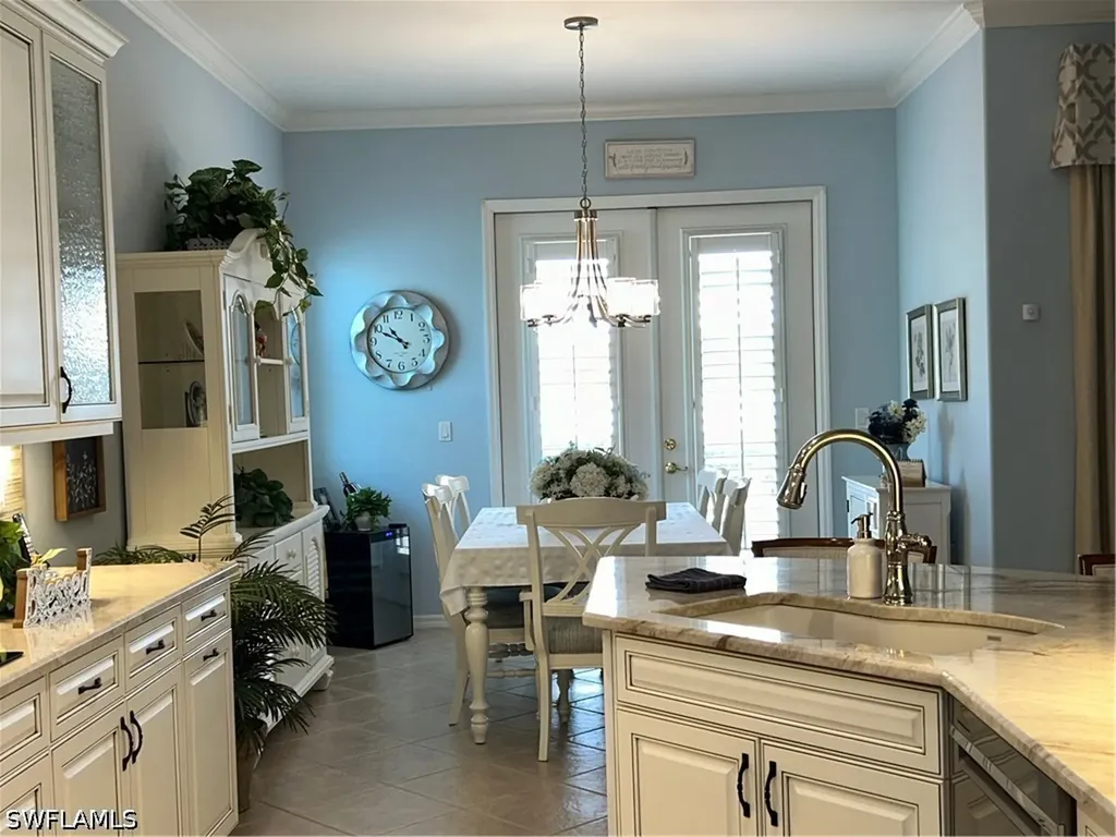 3832 Jasmine Lake Court Naples FL 34119