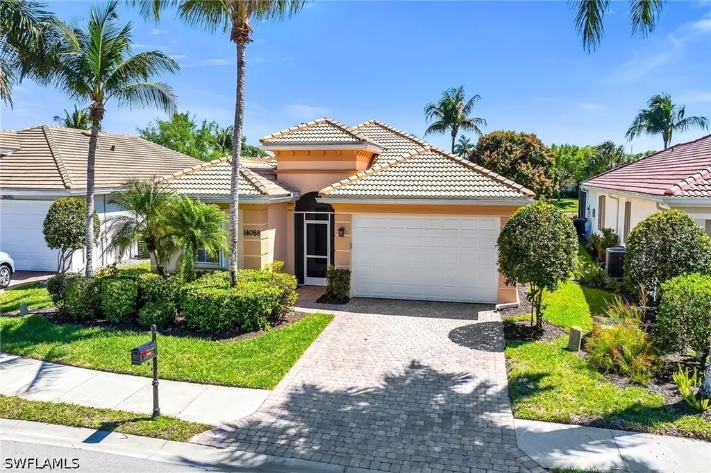 14088 Mirror Court Naples FL 34114