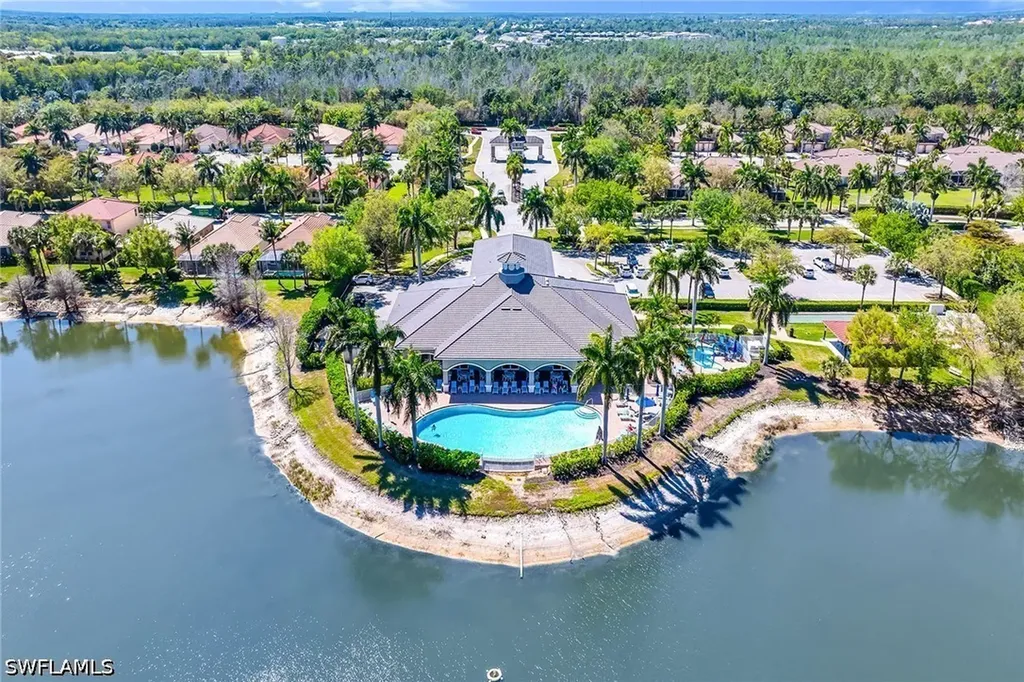 14088 Mirror Court Naples FL 34114