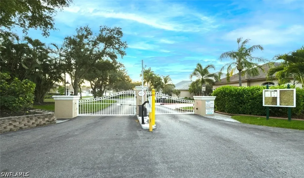 14490 Laguna Drive Fort Myers FL 33908