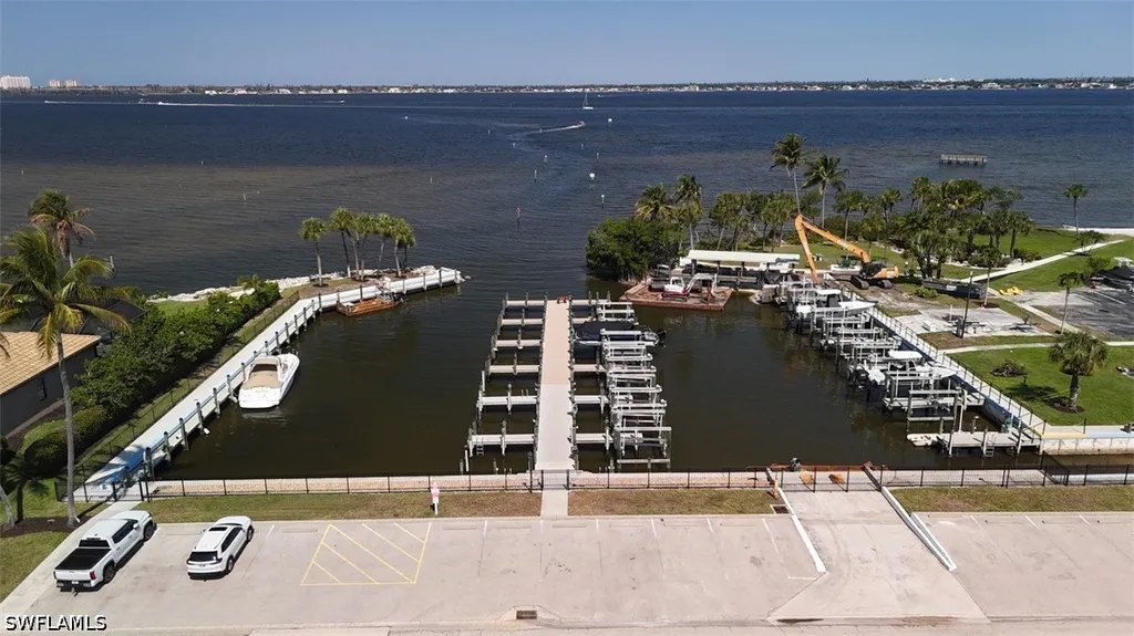 14490 Laguna Drive Fort Myers FL 33908