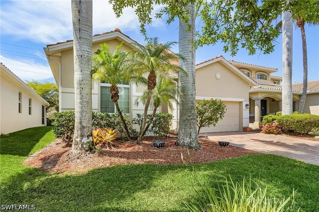 8446 Sumner Avenue Fort Myers FL 33908