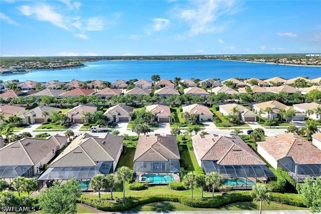 9311 Fieldstone Lane Naples FL 34120