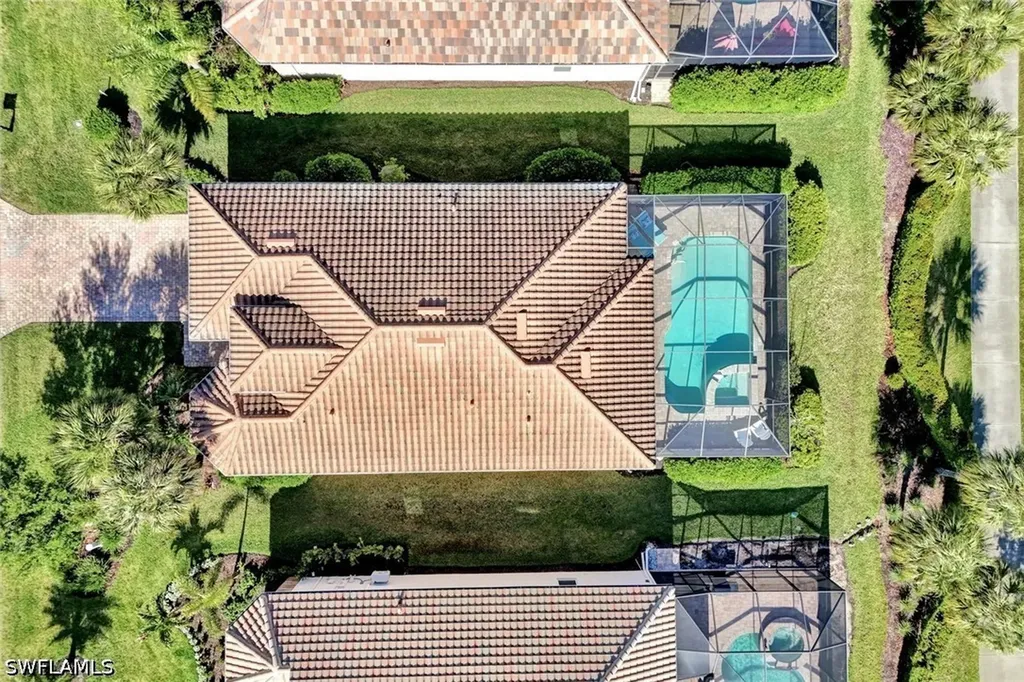 9311 Fieldstone Lane Naples FL 34120