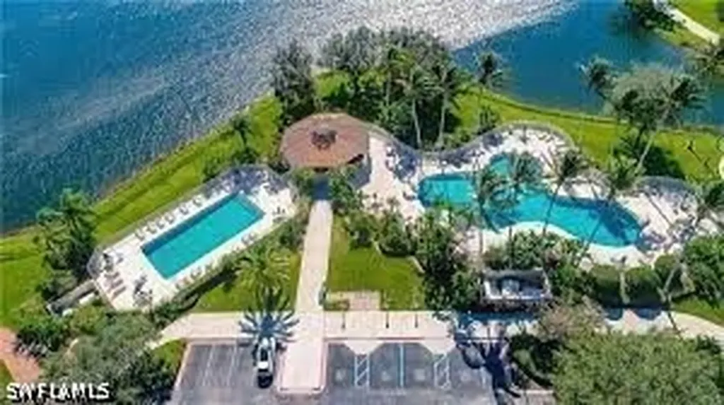 3687 El Segundo Court Naples FL 34109