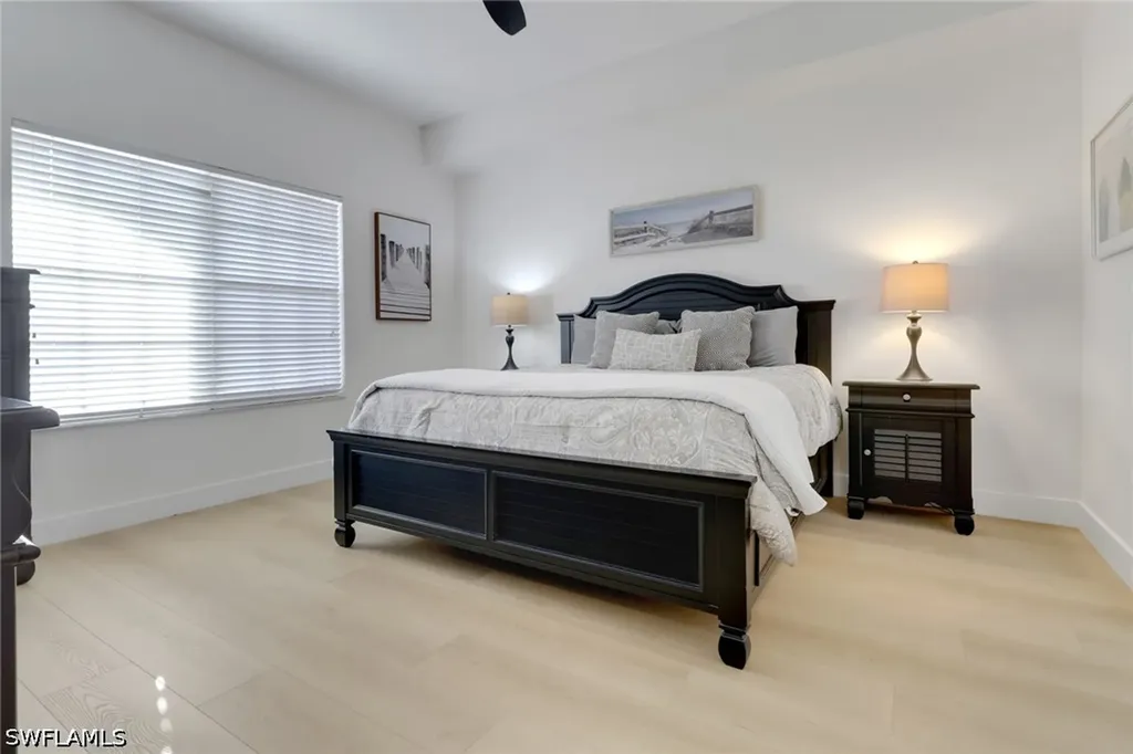 451 Bayfront Place Naples FL 34102