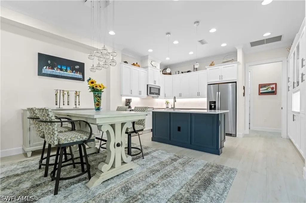 8781 Yucatan Court Naples FL 34112
