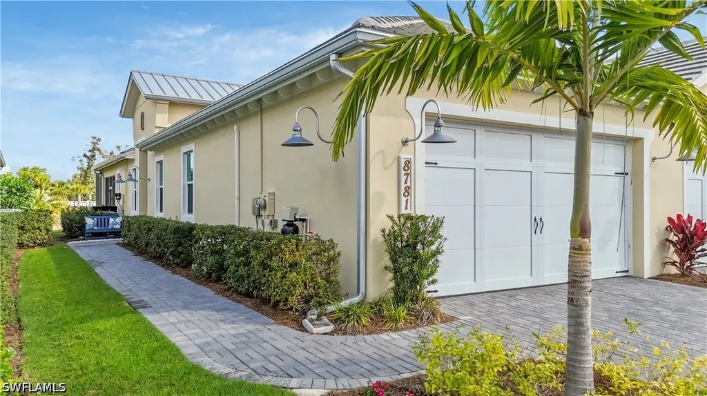 8781 Yucatan Court Naples FL 34112