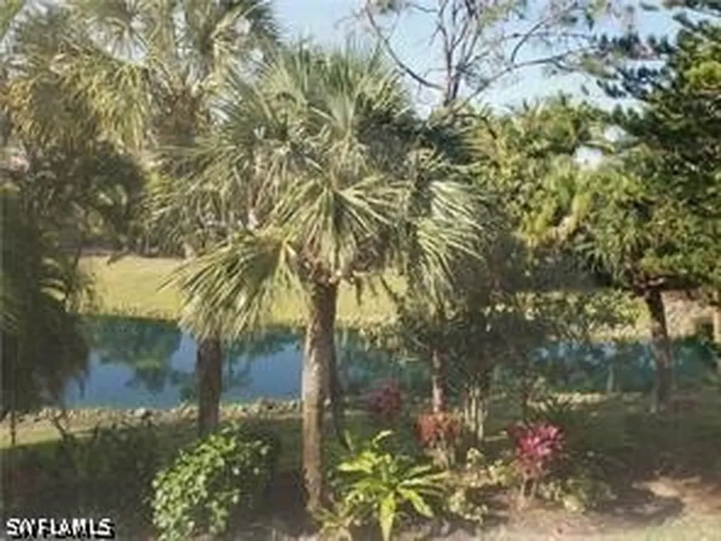 2448 Hidden Lake Drive Naples FL 34112