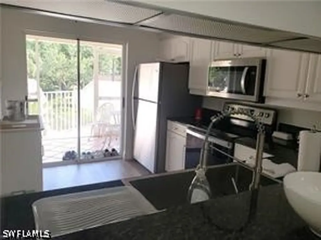 2448 Hidden Lake Drive Naples FL 34112