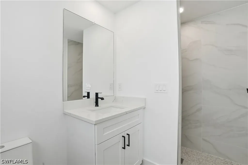 3903 15th Street SW Lehigh Acres FL 33976
