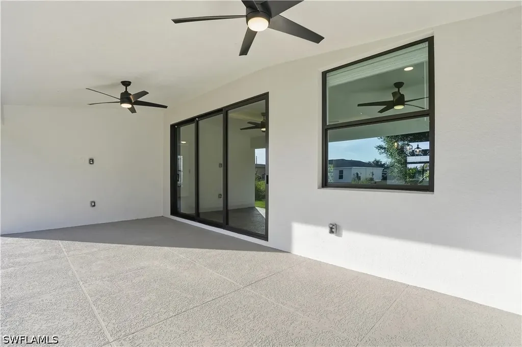 3903 15th Street SW Lehigh Acres FL 33976