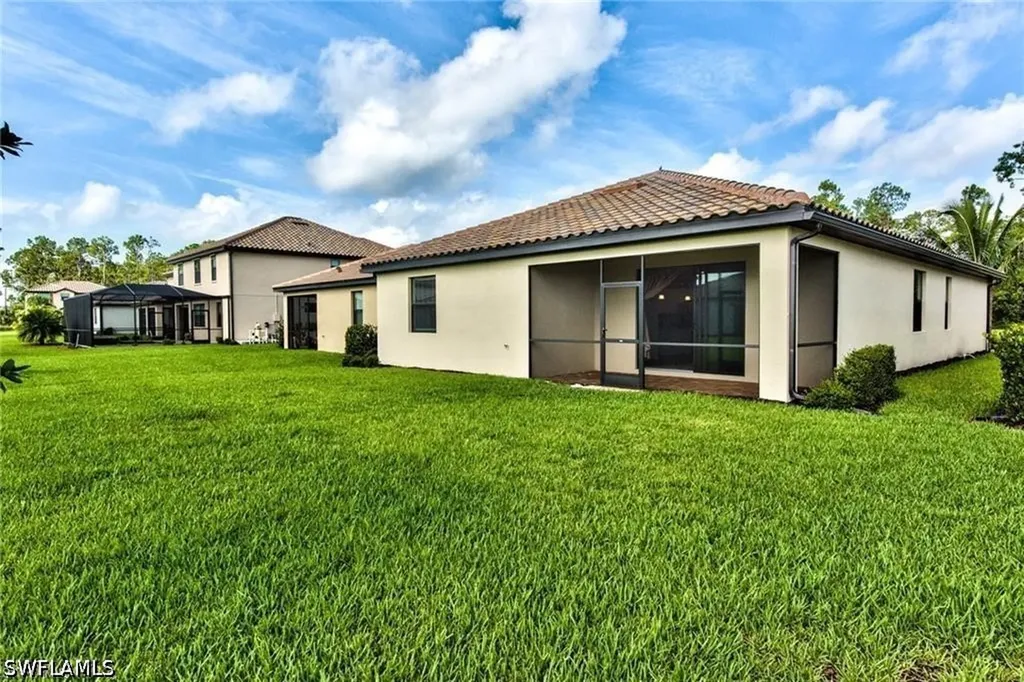 9460 Foxglove Lane Naples FL 34120