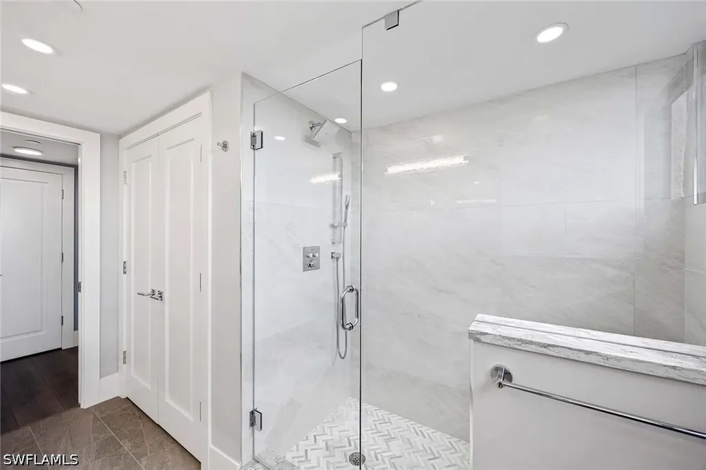 6075 Pelican Bay Boulevard Naples FL 34108