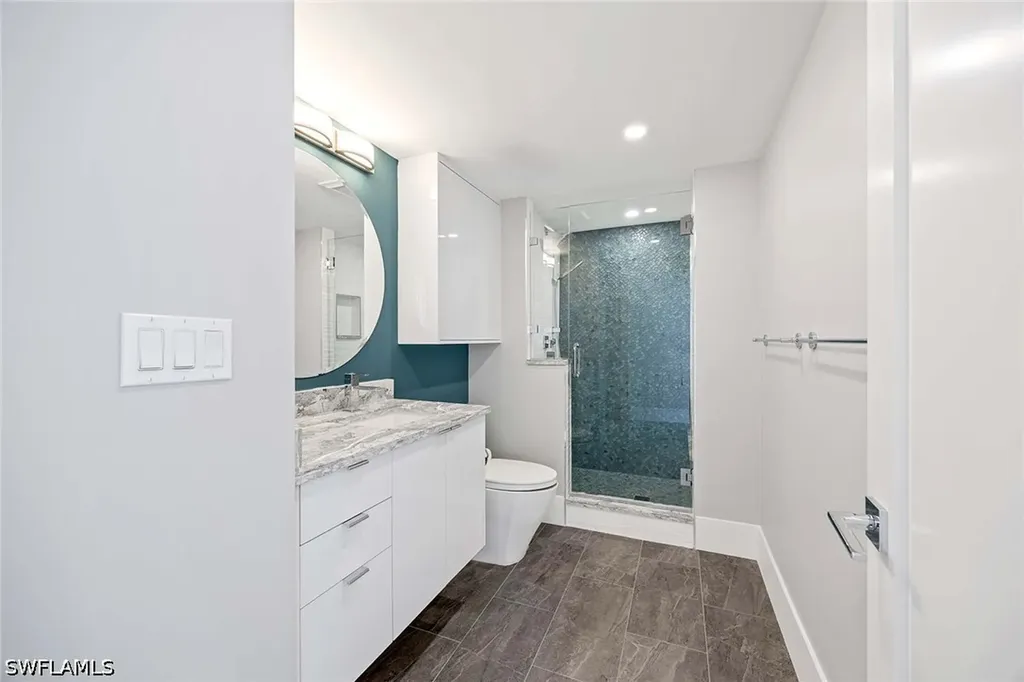 6075 Pelican Bay Boulevard Naples FL 34108