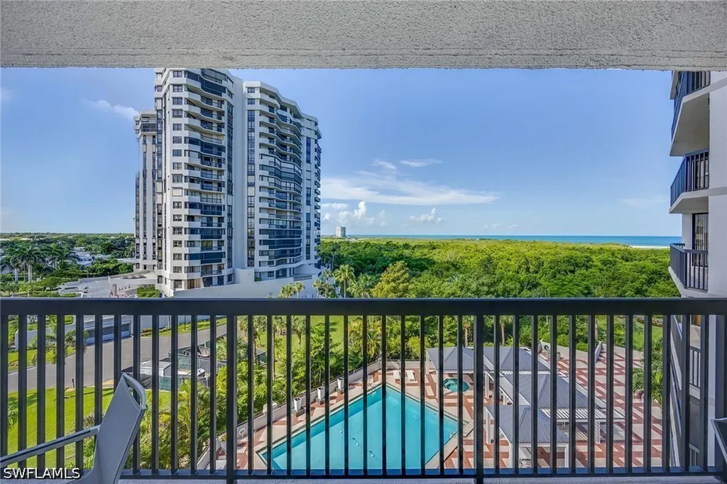 6075 Pelican Bay Boulevard Naples FL 34108