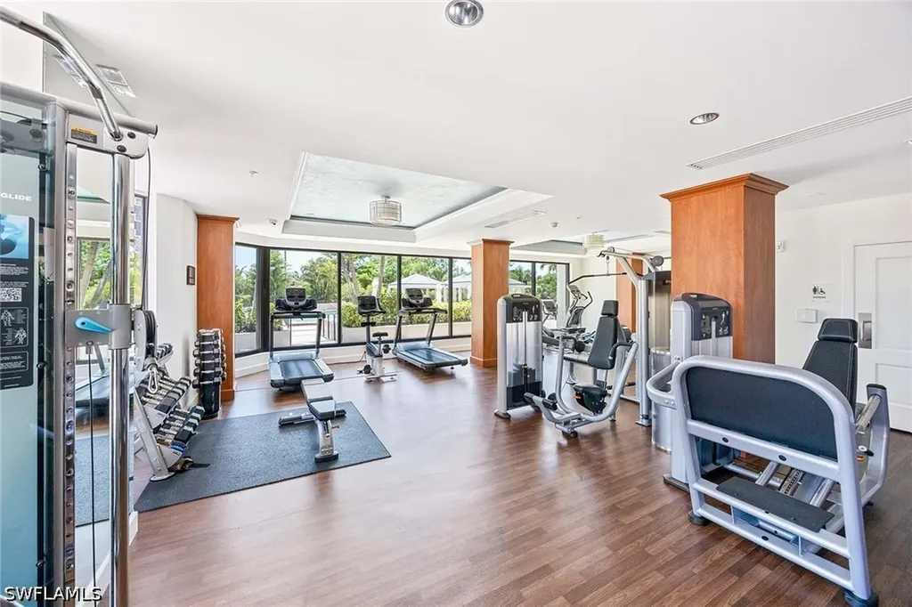 6075 Pelican Bay Boulevard Naples FL 34108