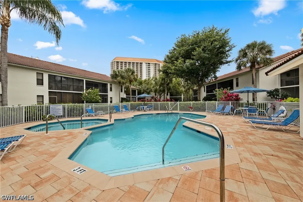 595 Serendipity Drive Naples FL 34108