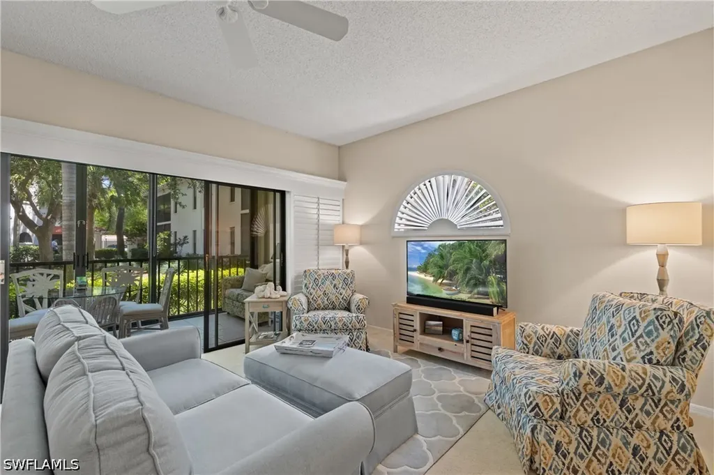 595 Serendipity Drive Naples FL 34108