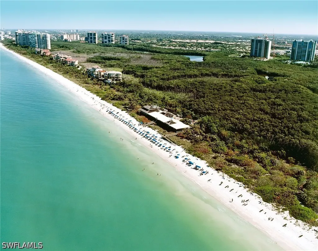 595 Serendipity Drive Naples FL 34108