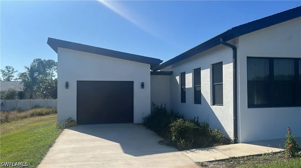 714 Chambers Street E Lehigh Acres FL 33974