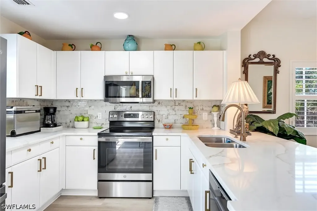 4500 Botanical Place Circle Naples FL 34112