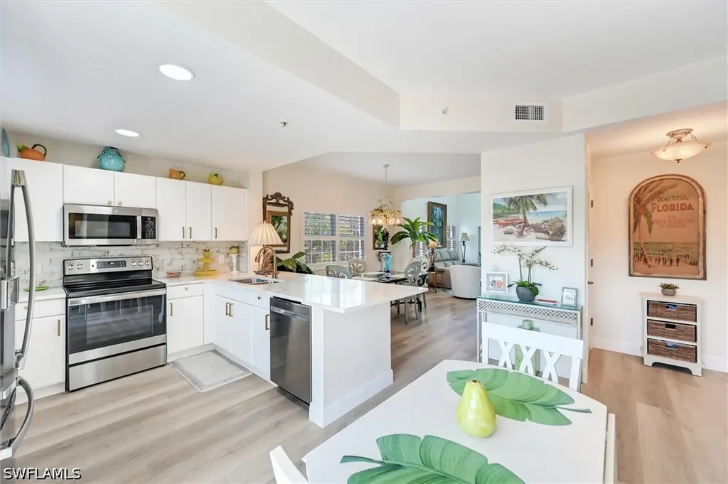 4500 Botanical Place Circle Naples FL 34112