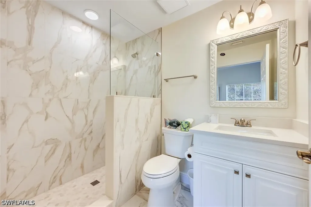 4500 Botanical Place Circle Naples FL 34112