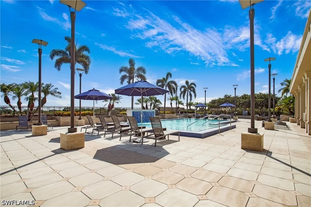 9123 Strada Place Naples FL 34108