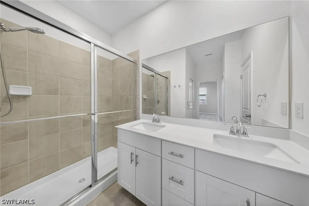 2898 Blossom Way Naples FL 34120