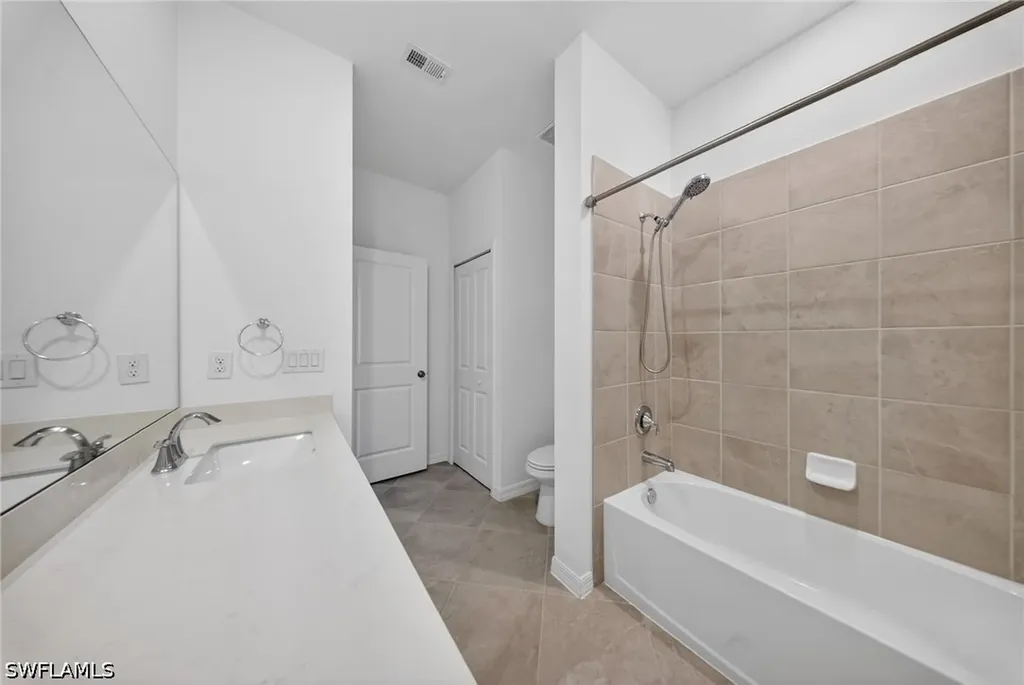 2898 Blossom Way Naples FL 34120