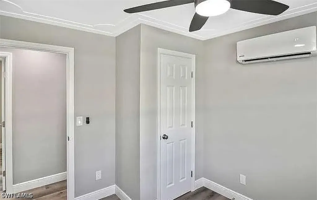 5457 9th Avenue Fort Myers FL 33907