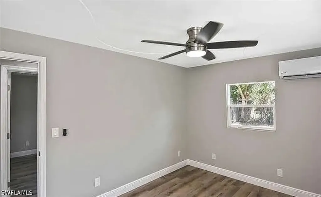 5457 9th Avenue Fort Myers FL 33907