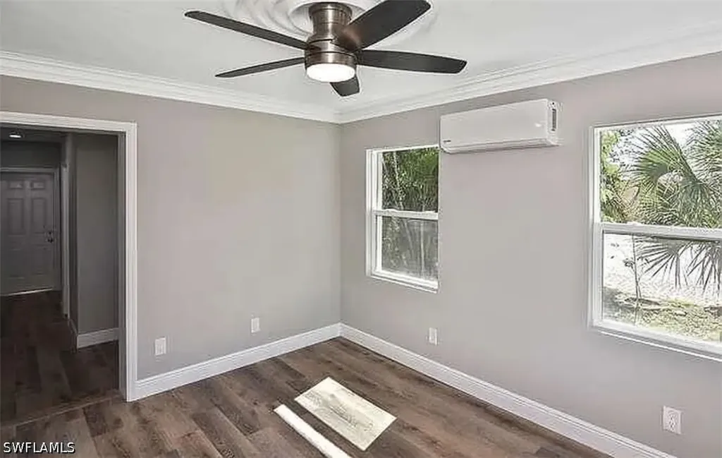 5457 9th Avenue Fort Myers FL 33907