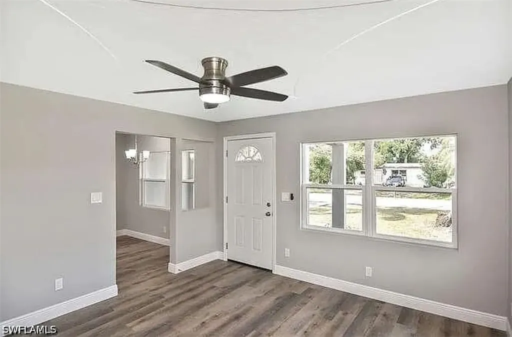 5457 9th Avenue Fort Myers FL 33907