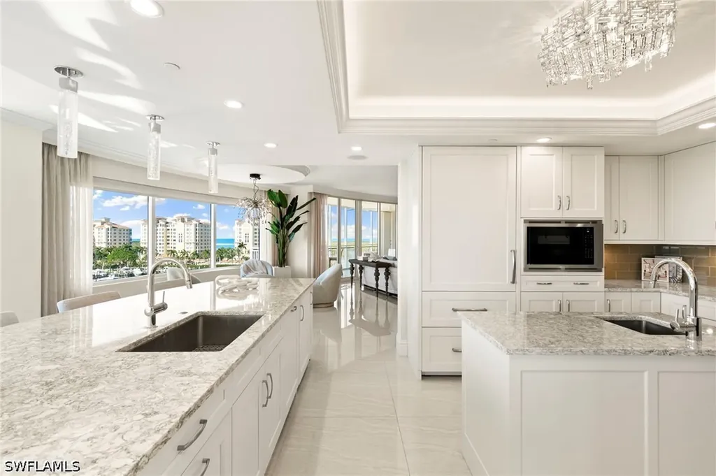 13665 Vanderbilt Drive Naples FL 34110