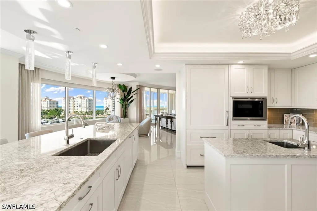 13665 Vanderbilt Drive Naples FL 34110