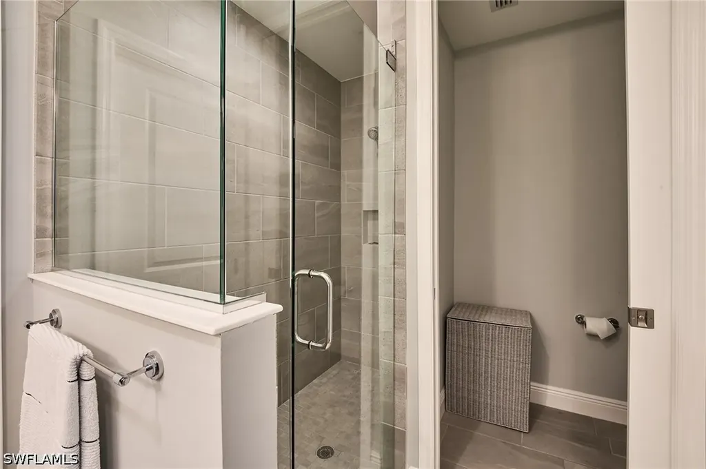 2664 Seychelles Circle Naples FL 34112